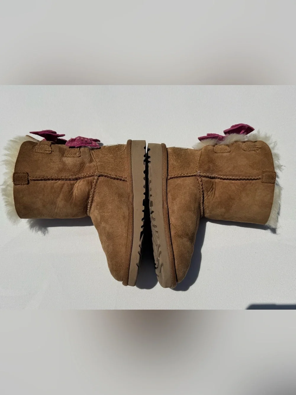 UGG Kids Bailey Bow Meilani Chestnut Pink Bows with Gold Polka Dots Boots